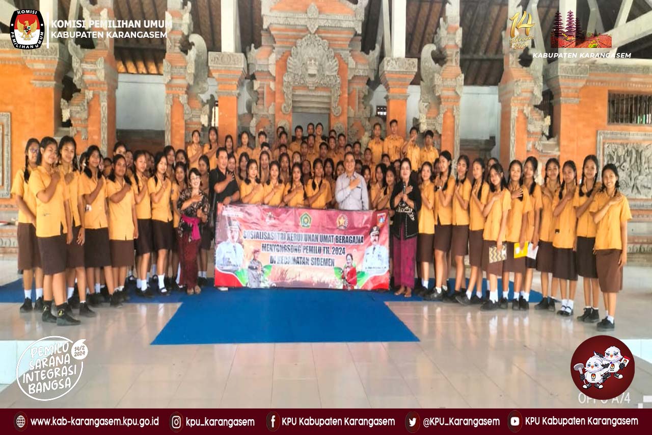 Sosialisasi bersama (FKUB) Karangasem di SMA Negeri 1 Sidemen, Jumat (6/10) 2023