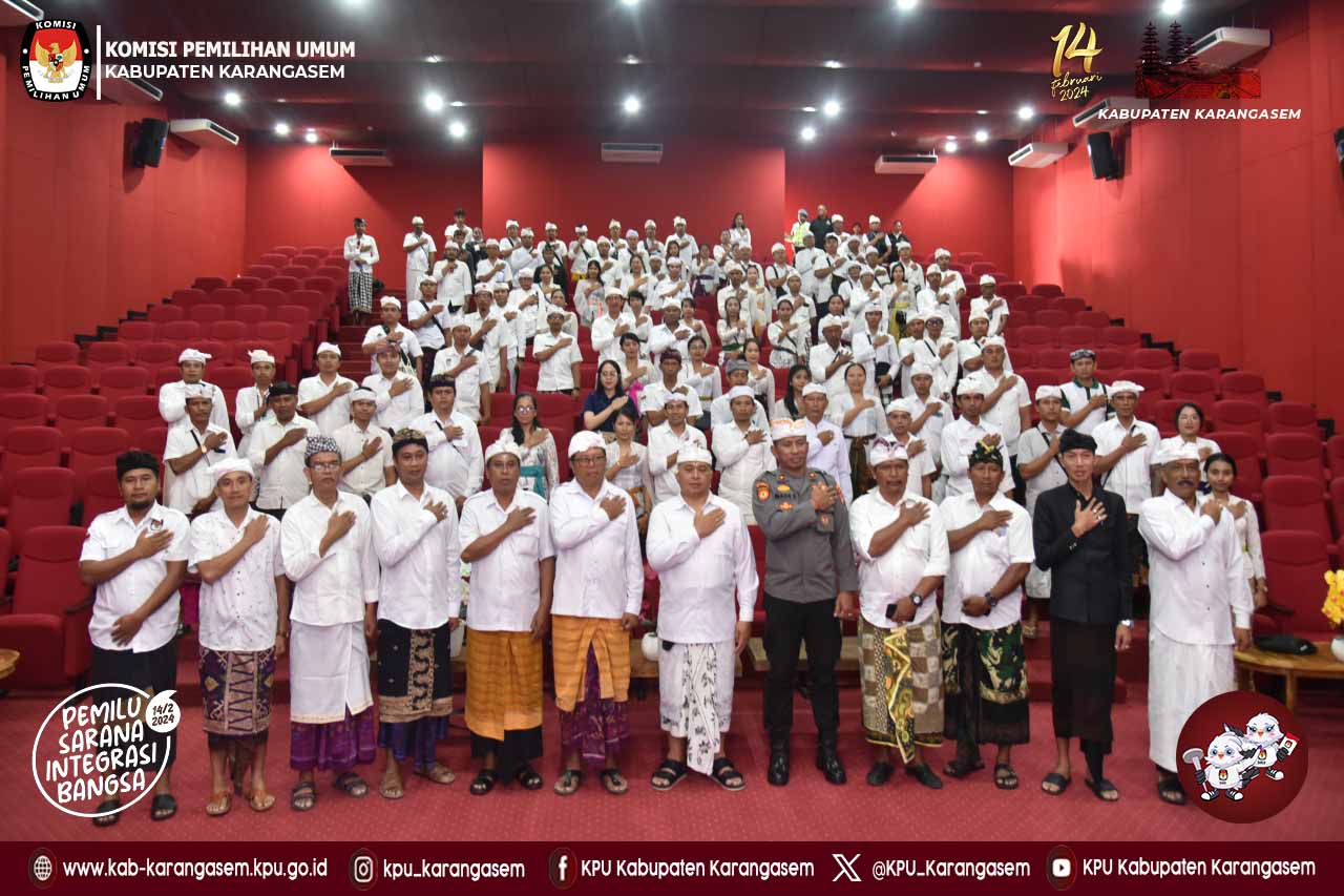 Nonton Bareng Film "Kejarlah Janji" yang diselenggarakan di Pura Besakih, Rabu (20/12).2023