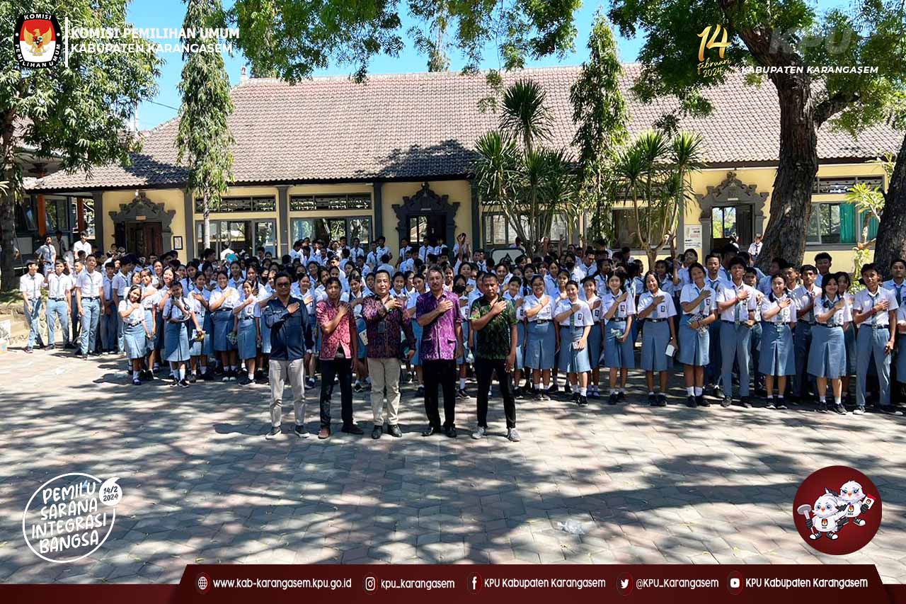 Sosialisasi bersama FKUB di SMA Negeri 1 Kubu, Selasa (12/9) 2023
