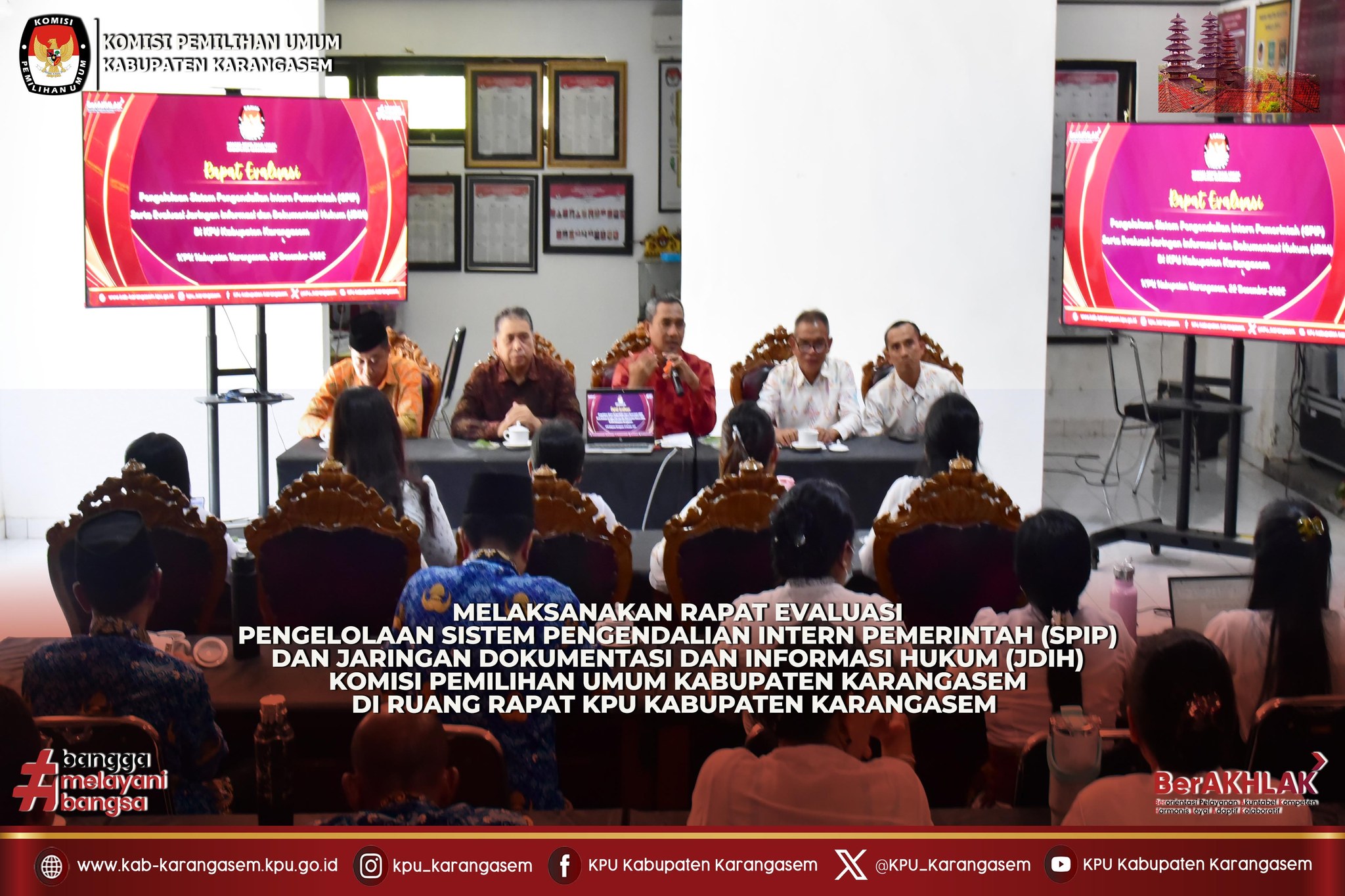 Rapat Evaluasi Pengelolaan SPIP dan JDIH KPU Kab. Karangasem , Senin (22/12/2025).