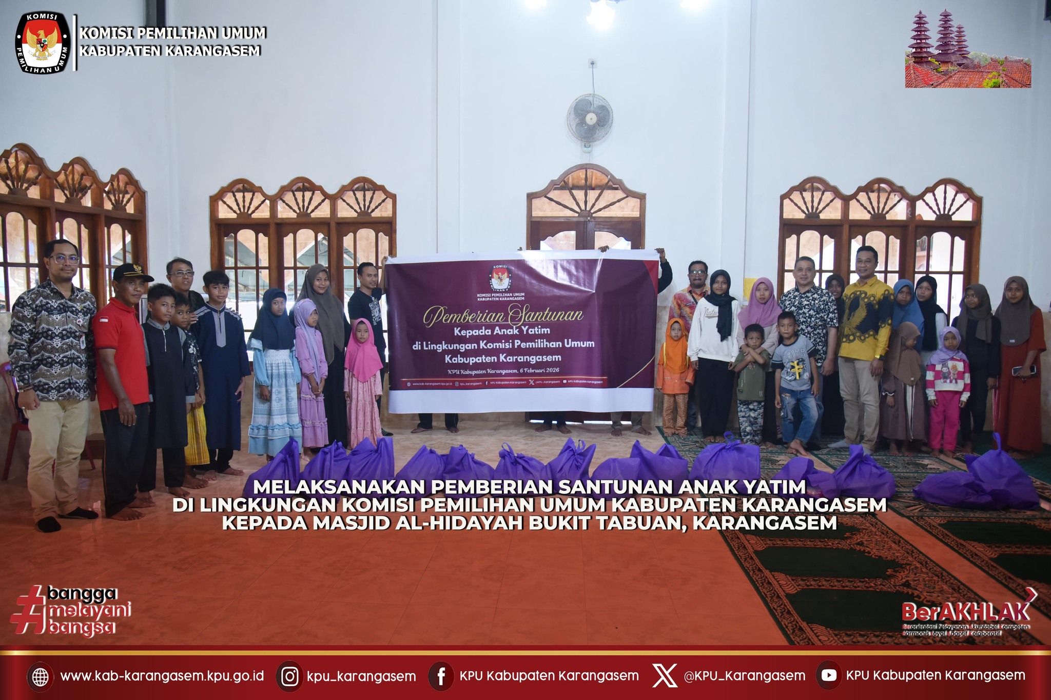 Santunan Anak Yatim di Masjid Al-Hidayah, Desa Bukit, Karangasem. Jumat (6/2/2026).