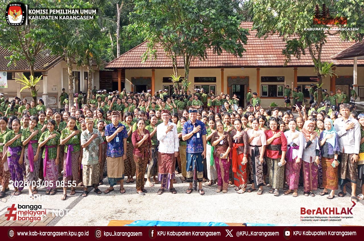 Sosialisasi Pendidikan Pemilih di SMPN 3 Selat, Kamis 5/3/2026